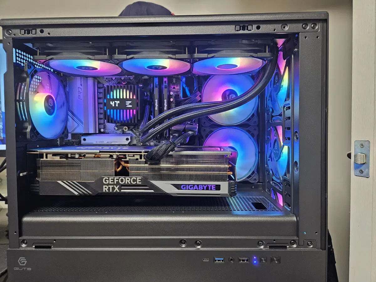 7950x3d, rtx4080 초고사양 본체