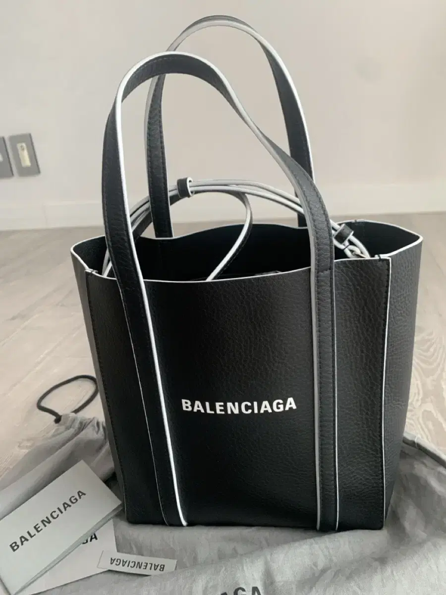 Balenciaga Everydayxxs (New product final price)