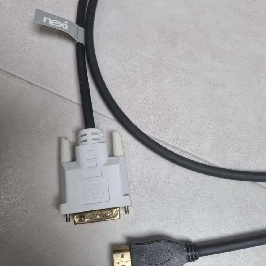 HDMI TO DVI 모니터 본체 연결 케이블 1.5미터