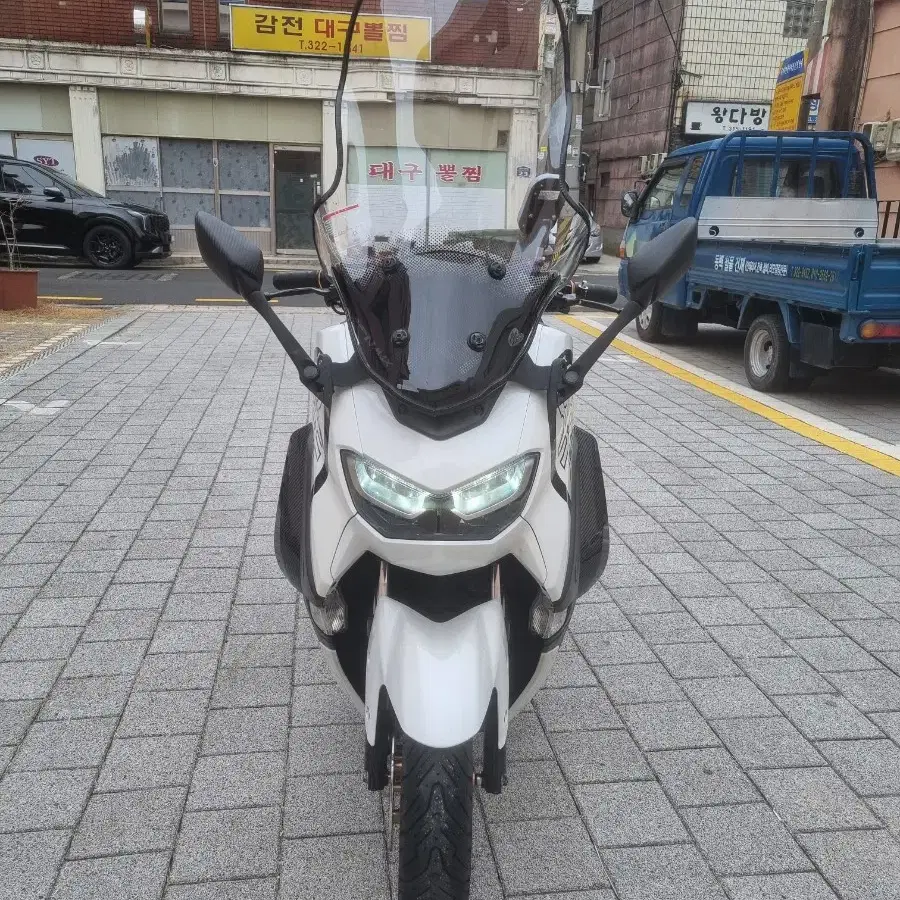 nmax125 22년식팝니다 무사고