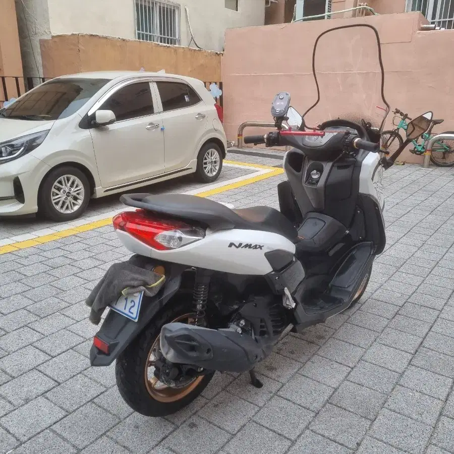 nmax125 22년식팝니다 무사고