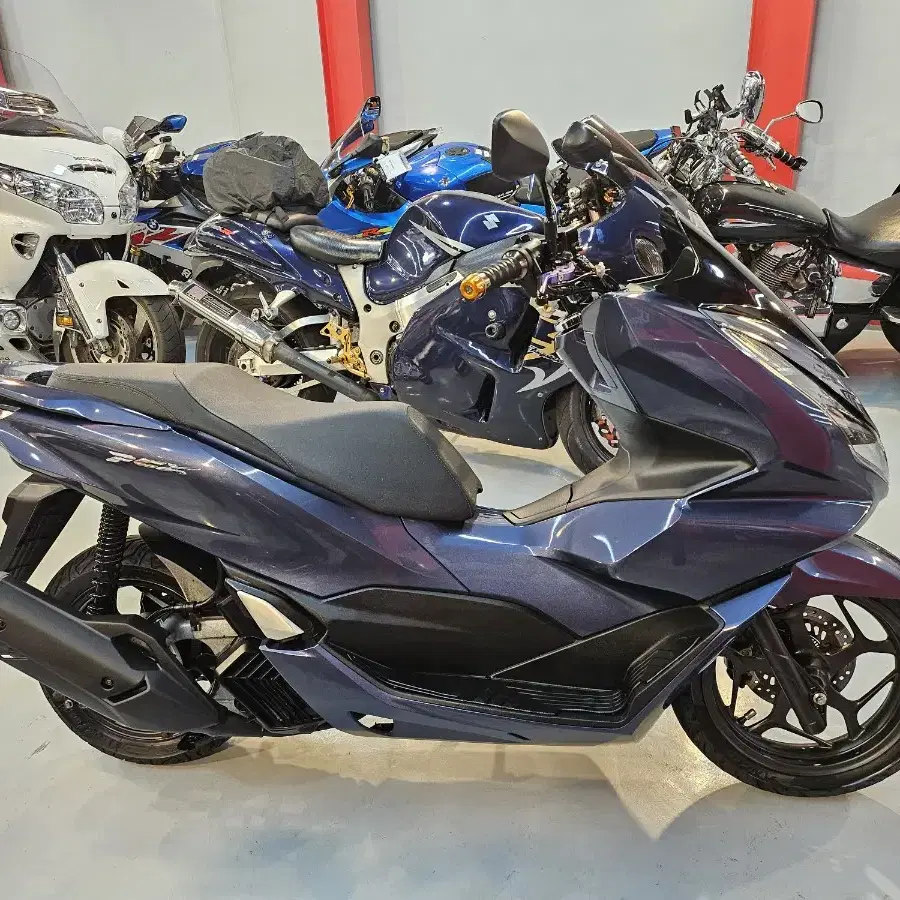 혼다 PCX125ABS 22년식 판매합니다