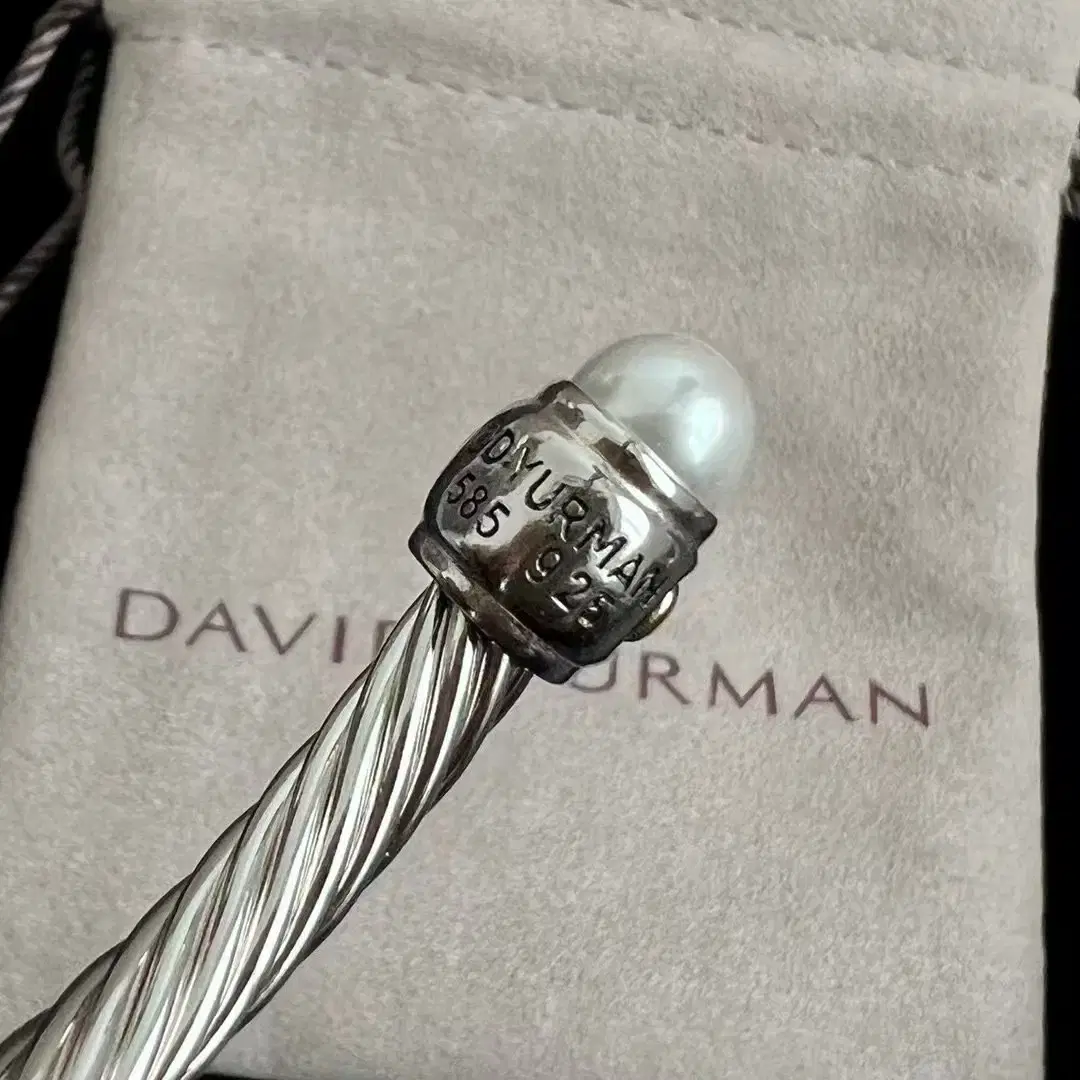 David Yurman 데이비드 유르만   오픈 팔찌