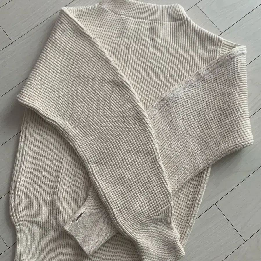 르917 BALLOON COTTON PULLOVER