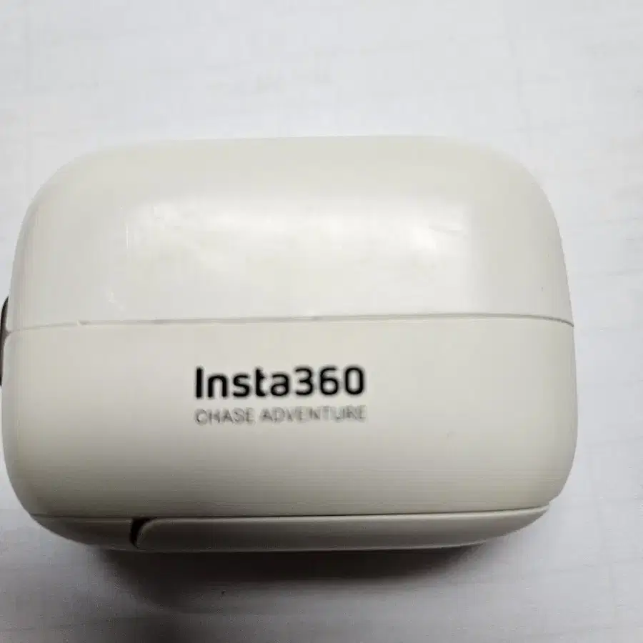 insta360go2카메라