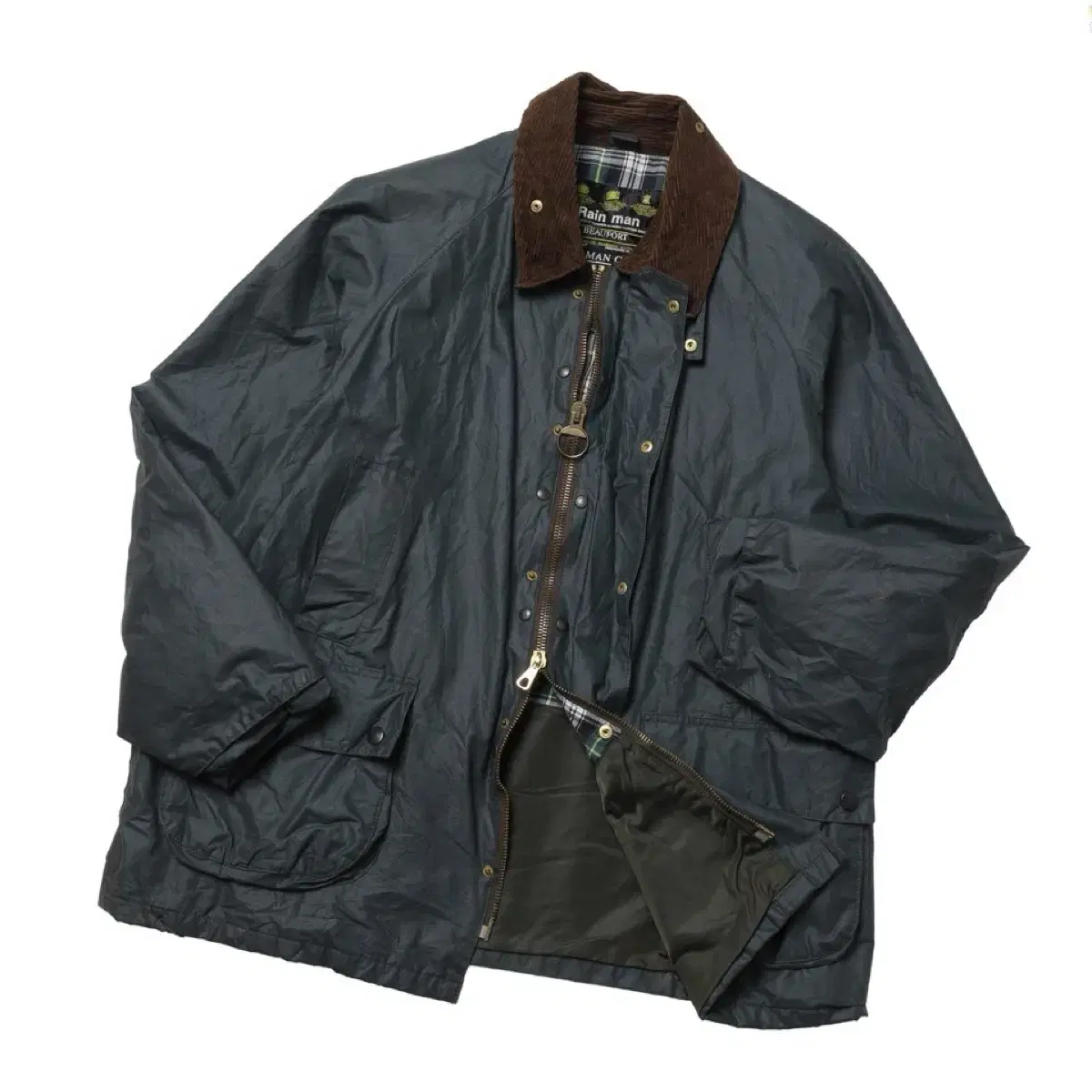 바버 Beaufort Wax Jacket