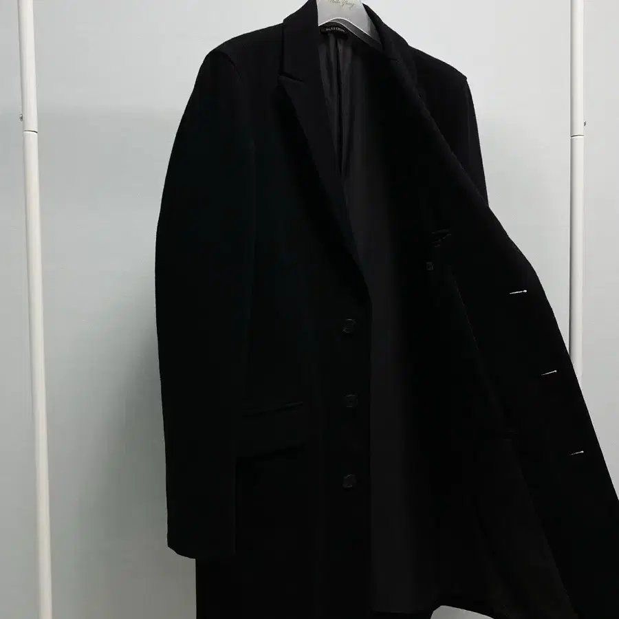 HELMUT LANG CHESTER FIELD COAT