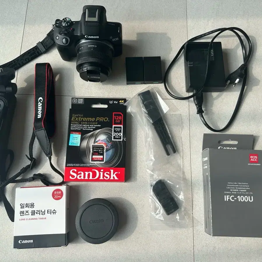 캐논 EOS R50 18-45KIT 카메라