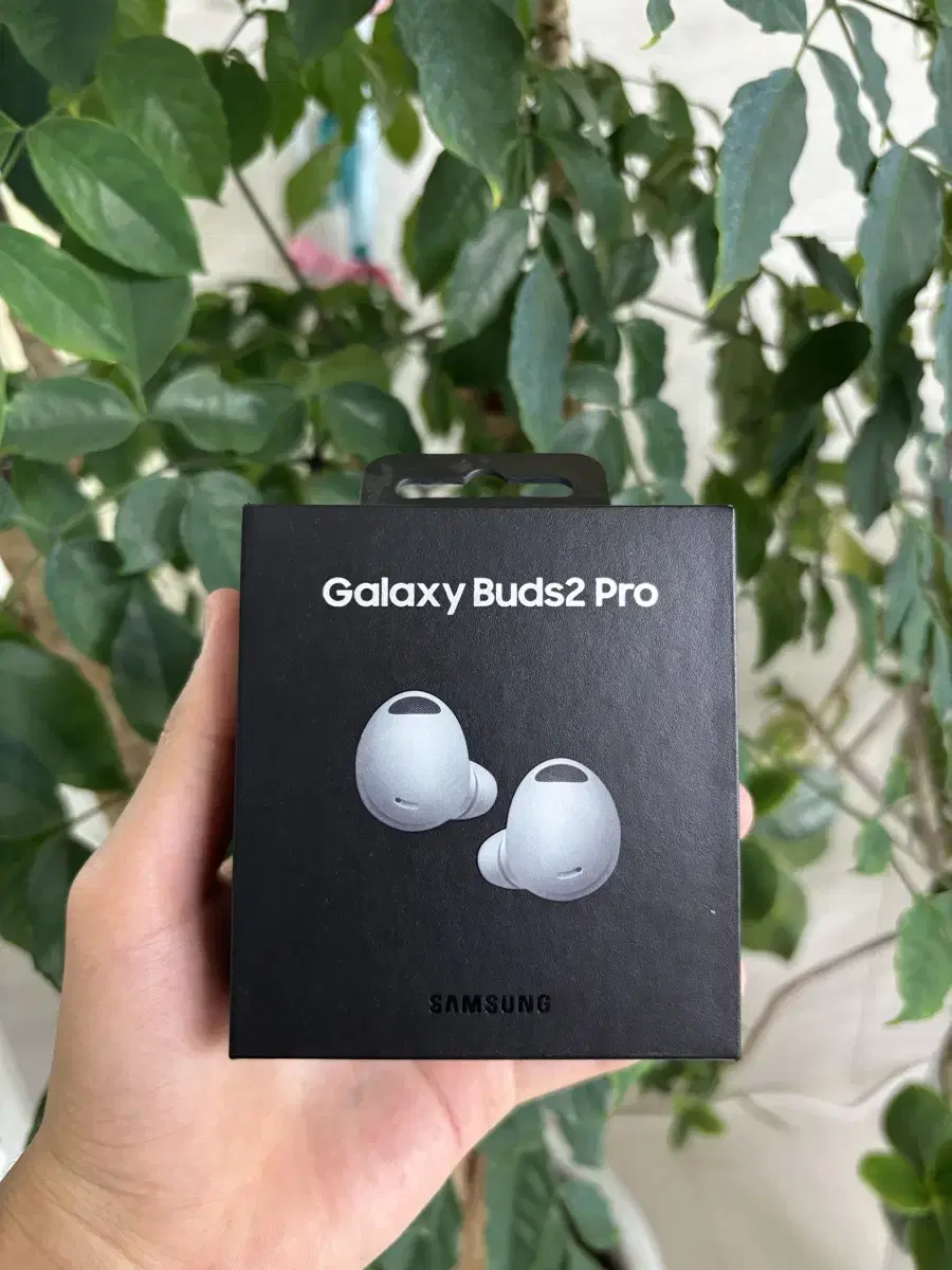 Galaxy Buds 2 Pro White for sale (full box)