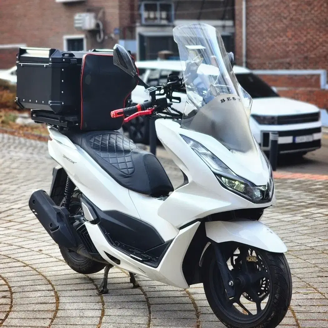 22년식 PCX125 ABS 배달세팅 S급 팝니다.