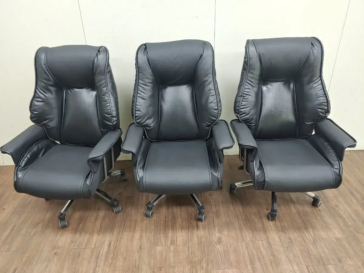 Premium PU Leather High-End PC Bang Computer Chair Office Gaming PC Bang Chair