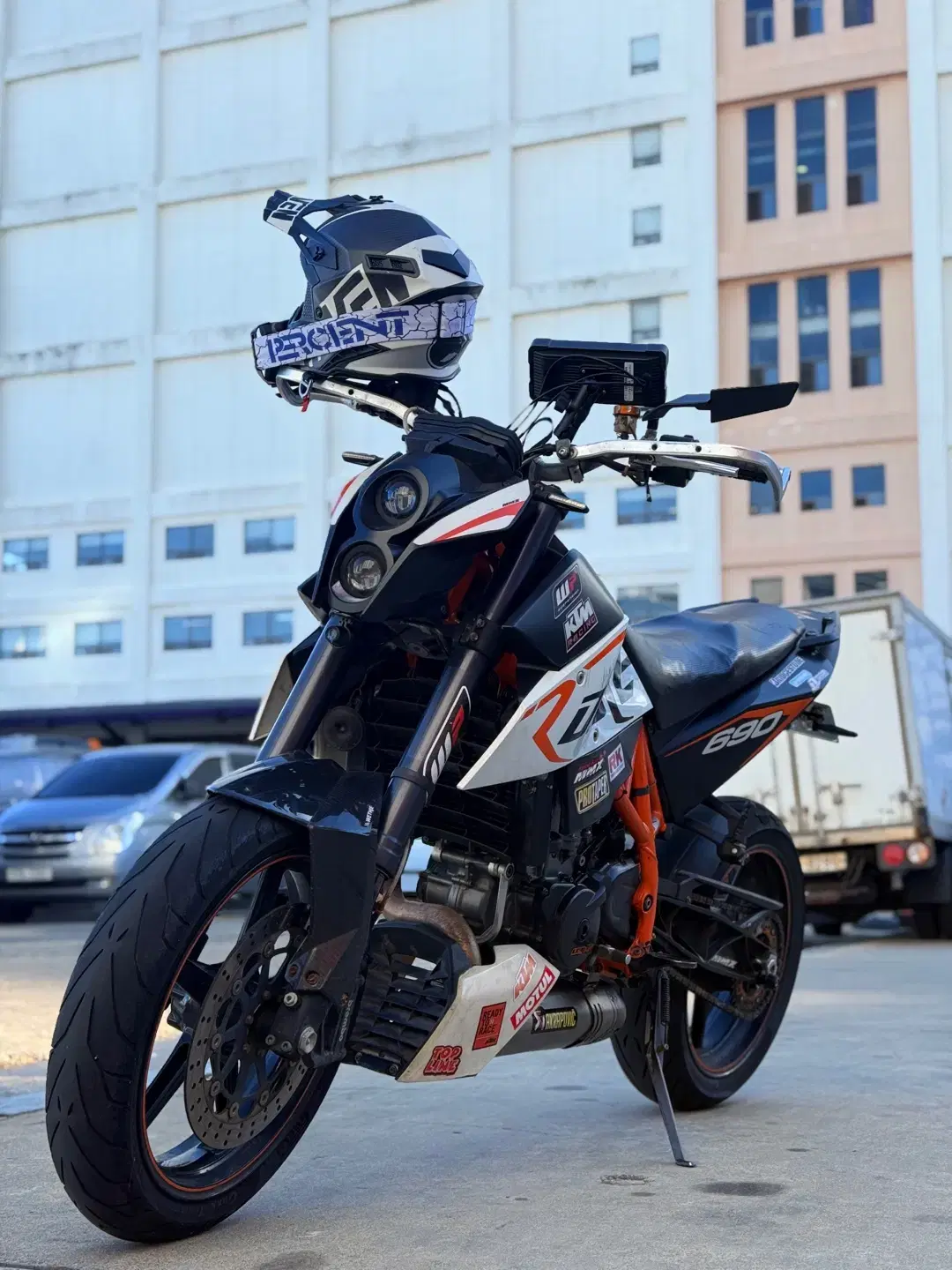 2011년식 KTM DUKE690R 팝니다 (부산)