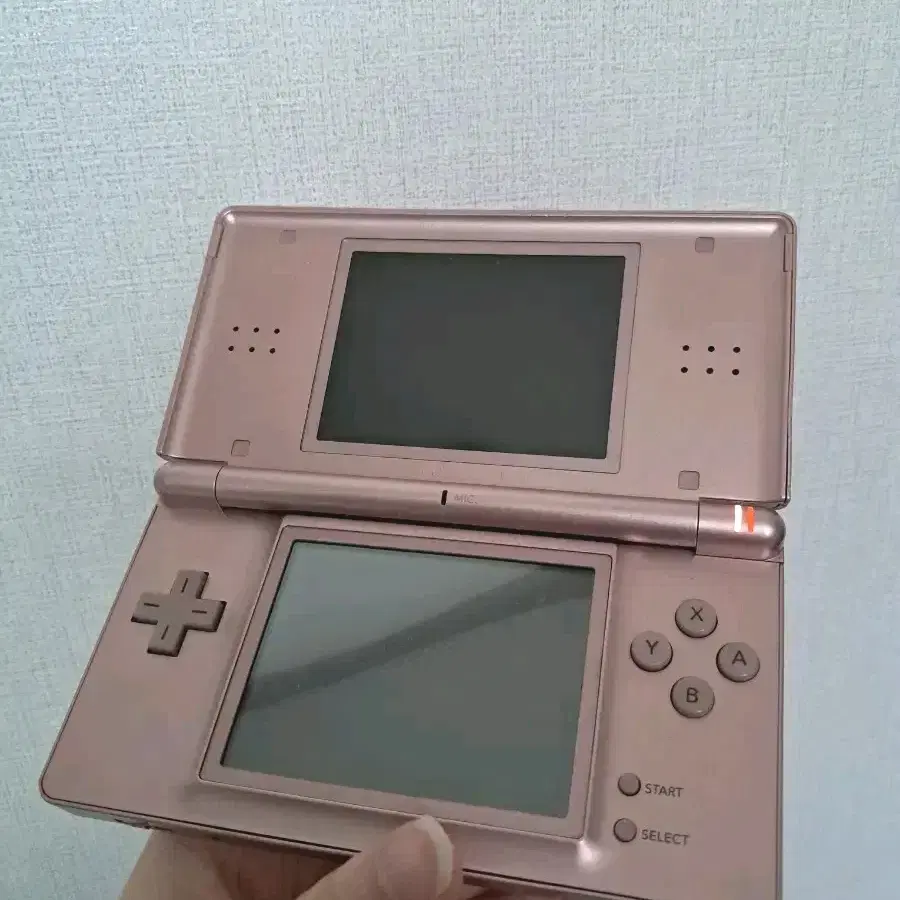 닌텐도 DS LITE 로즈골드