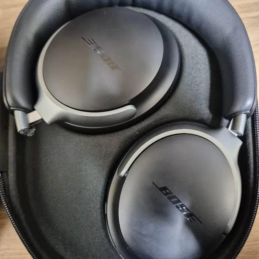 Bose QC Ultra Headphones 중고 판매