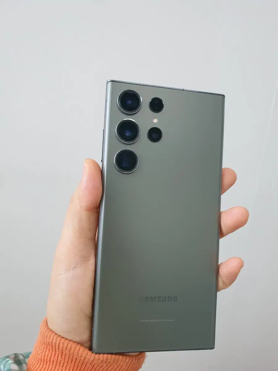 당일발송 갤럭시 S23울트라 256GB 그린 AA급 부산중고폰