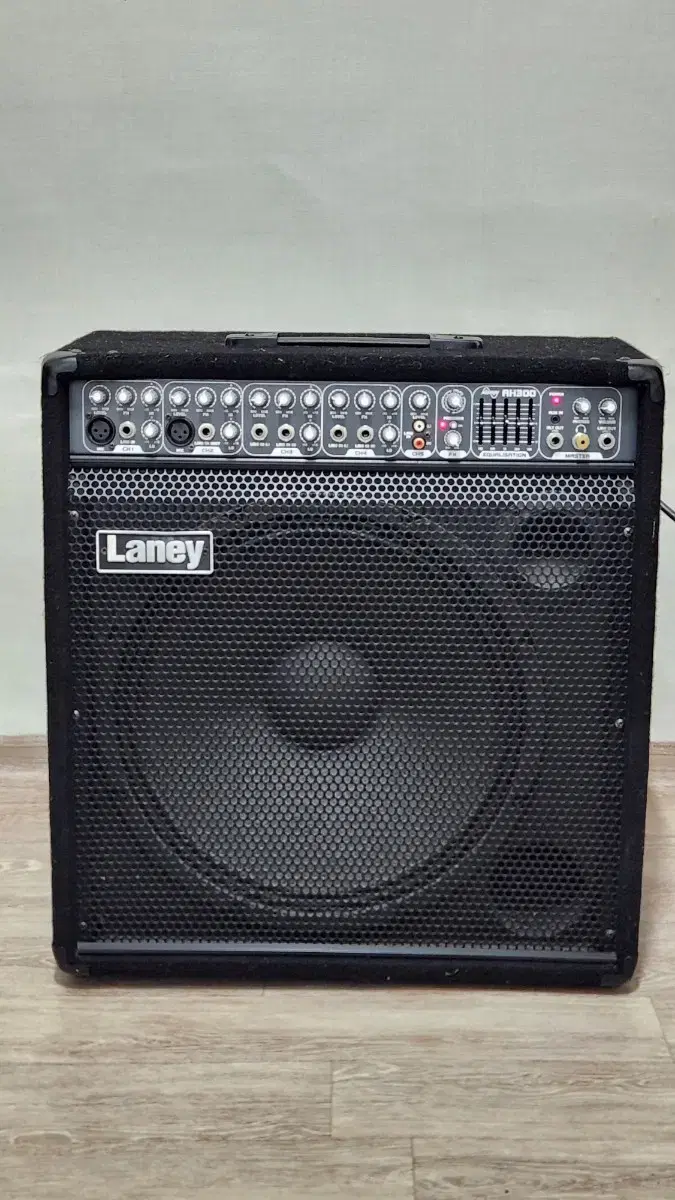 LANEY 레이니 AH300 앰프 스피커