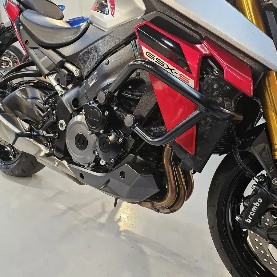 스즈키 GSX-S1000 24년식 판매합니다