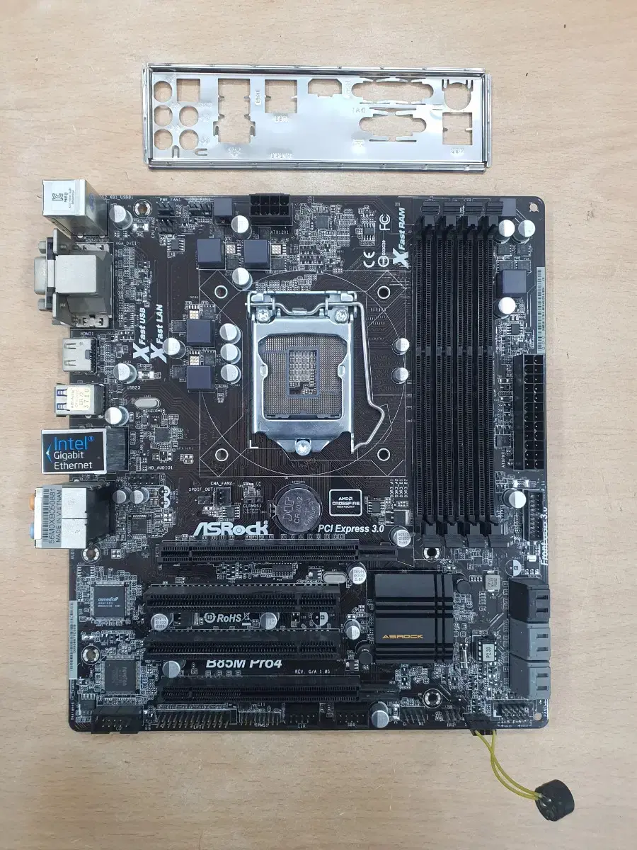 ASROCK B85M PRO4 메인보드