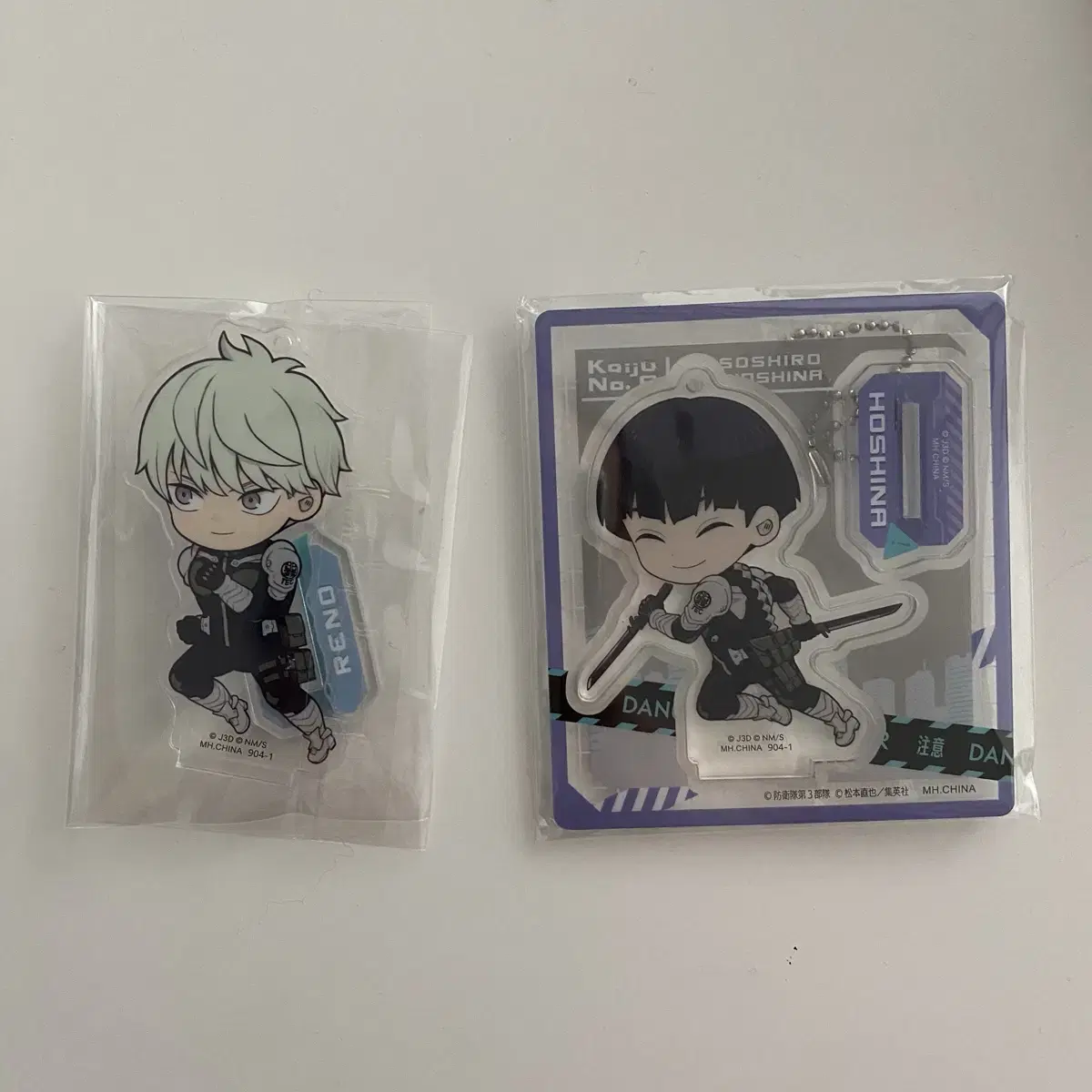 Kaiju No.8 Lew Hoshi Kiko Lew Haruichi Iharu Tokotoko acrylic stand key