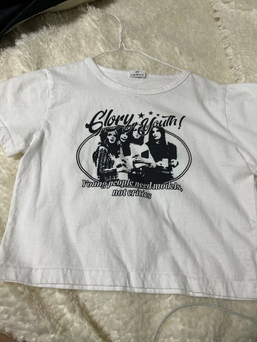 디파이클럽로버스 Glory youth Crop T-shirts