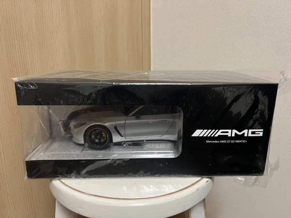 벤츠 AMG63 GT63 4matics 1:18 다이캐스트