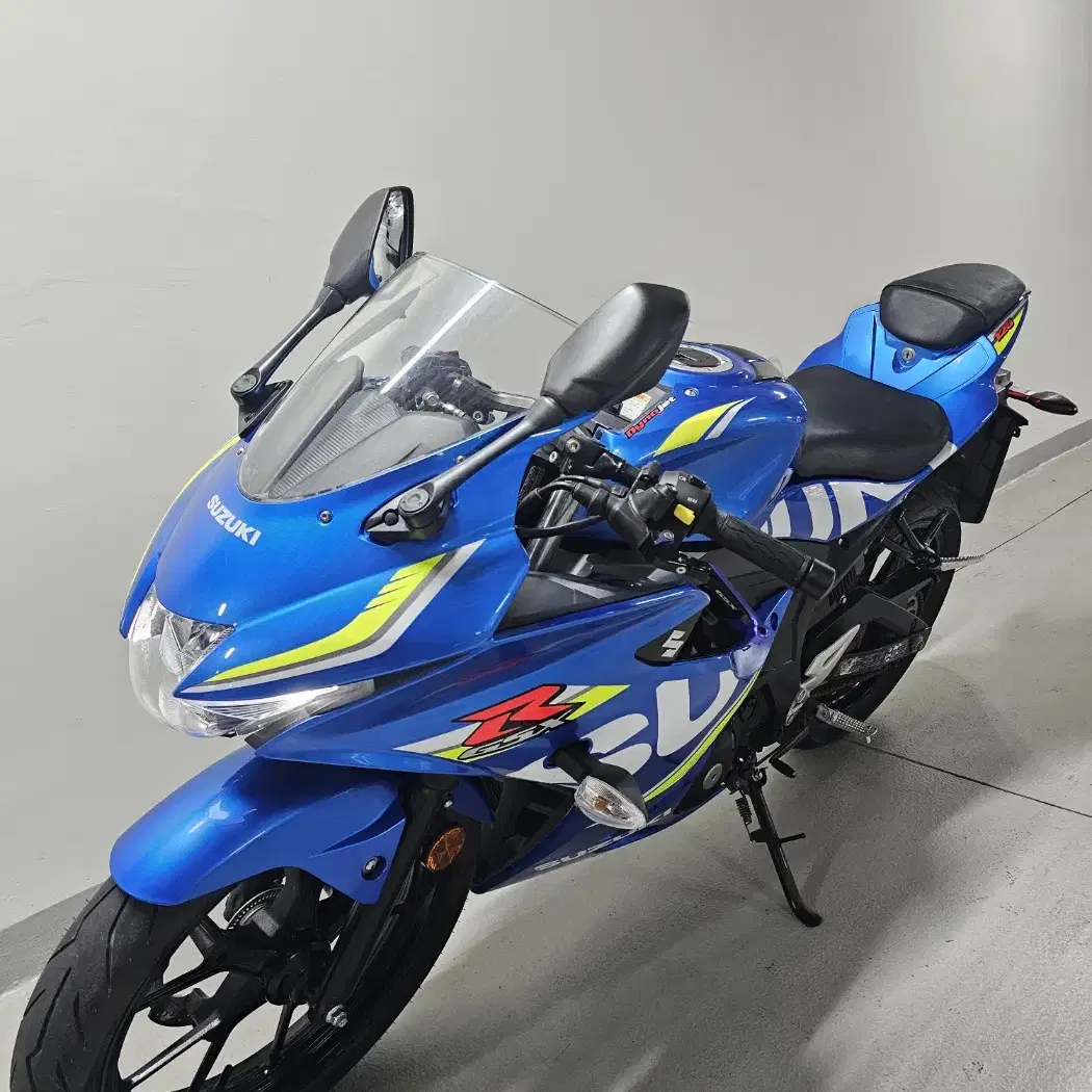 [ GB바이크 ] 2018년식 스즈키 gsx-r125  판매합니다.