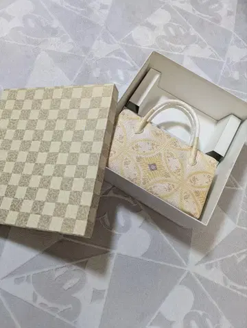 니혼바시 미츠코시 구입신품 미사용 초 고급 실크 화관백