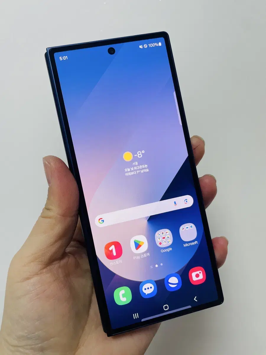 Galaxy Z Fold 6 bloo, 256GB, A-grade, on sale.