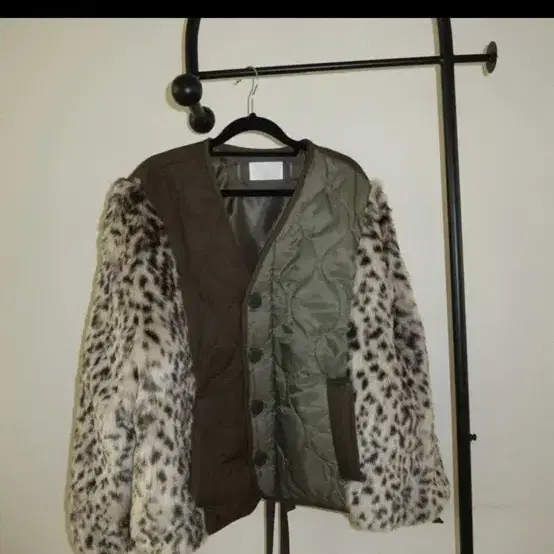 오뮤즈 레오파드 muse tiger jacket