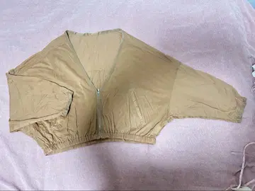 투모 롤랜드맥피(MACPHEE) 베이지 크롭트 가디건