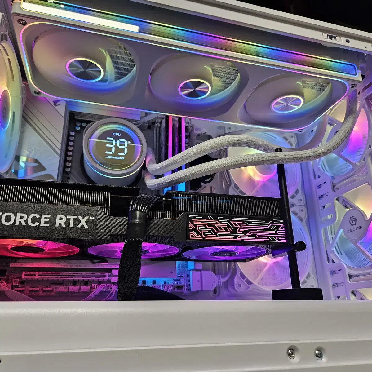 9800x3d,  b850m wifi, rtx5080 본체 (신품)