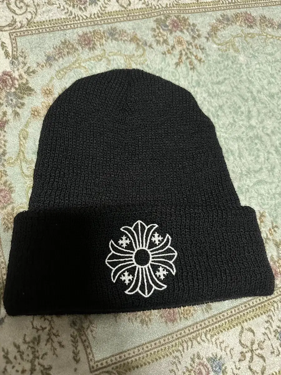 Chrome Hearts Beanie (wool beanie) black & white sold out!