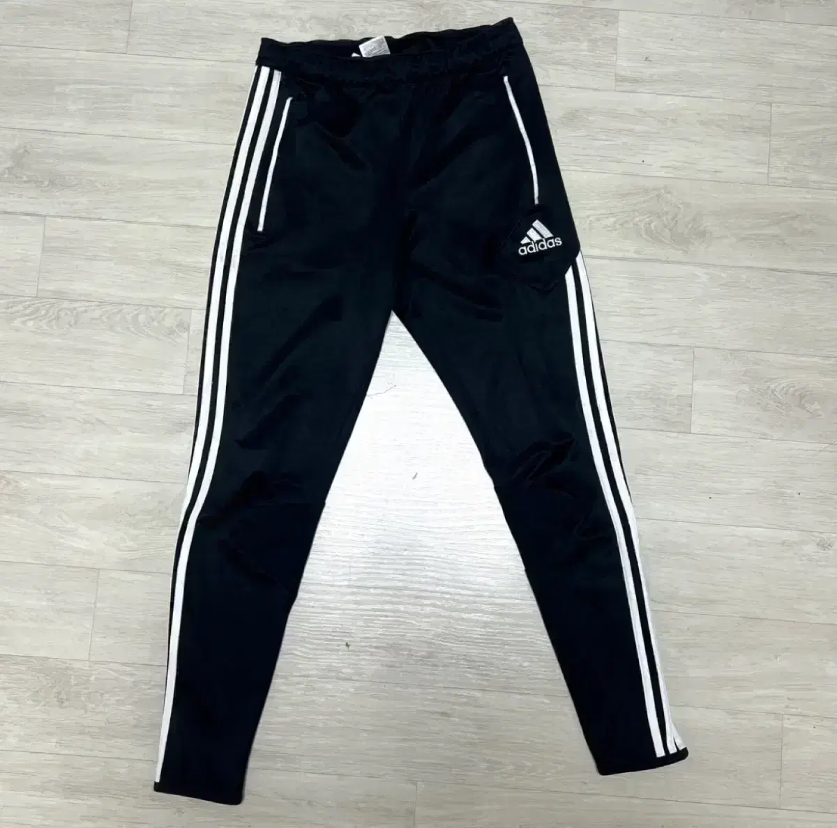 [S,90] Adidas Three Stripes Training Pants Trousers Black and White