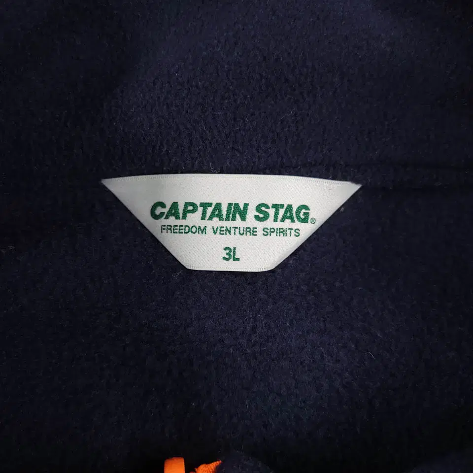 CAPTAIN STAG 캡틴스태그 네이비 네온오렌지 로고프린팅 체스트포켓