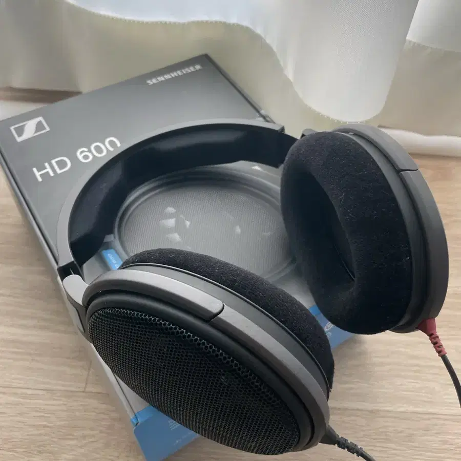 젠하이저 HD600