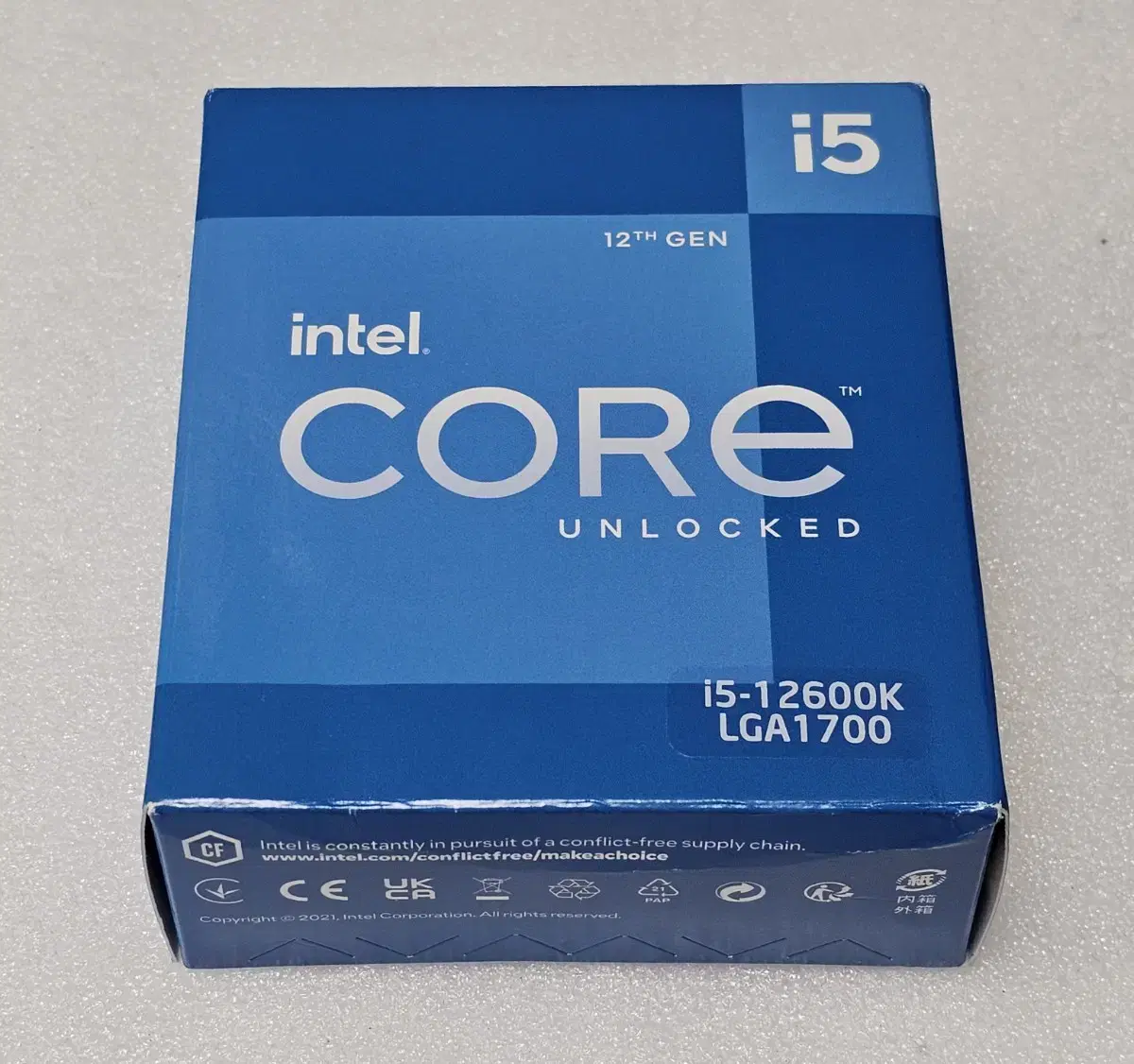 미개봉 신품 [ CPU ] Intel Core I5-12600k 3.7g