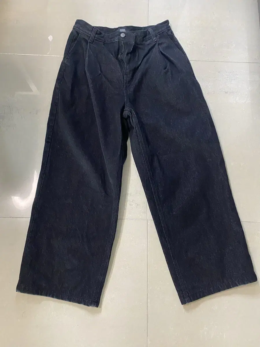 MUTANDARD Deep-tuck Wide Denim Pants[31]