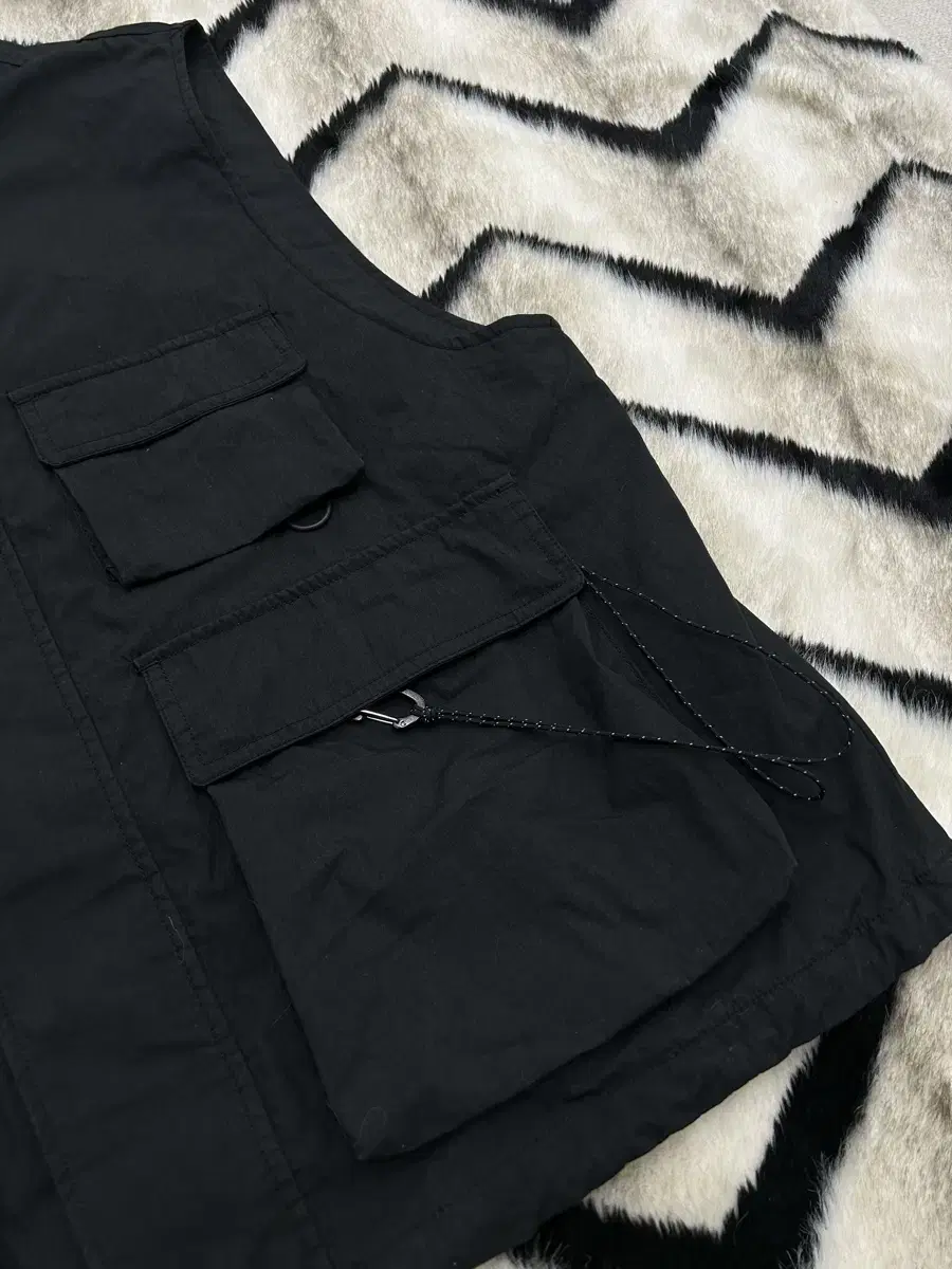 XL] Musinsa Standard Multi-Pocket Vest/Black