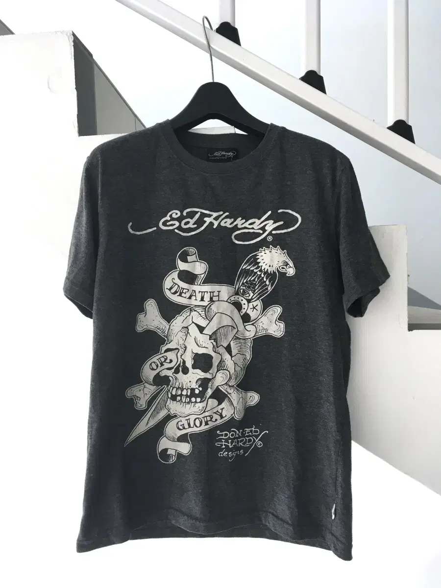 ed hardy 에드하디 챠콜 반팔 티셔츠