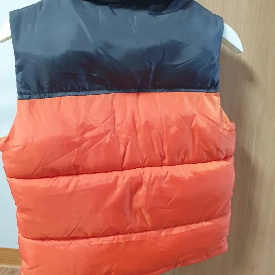 유아 겨울 조끼  120 사이즈 깨끗한 옷