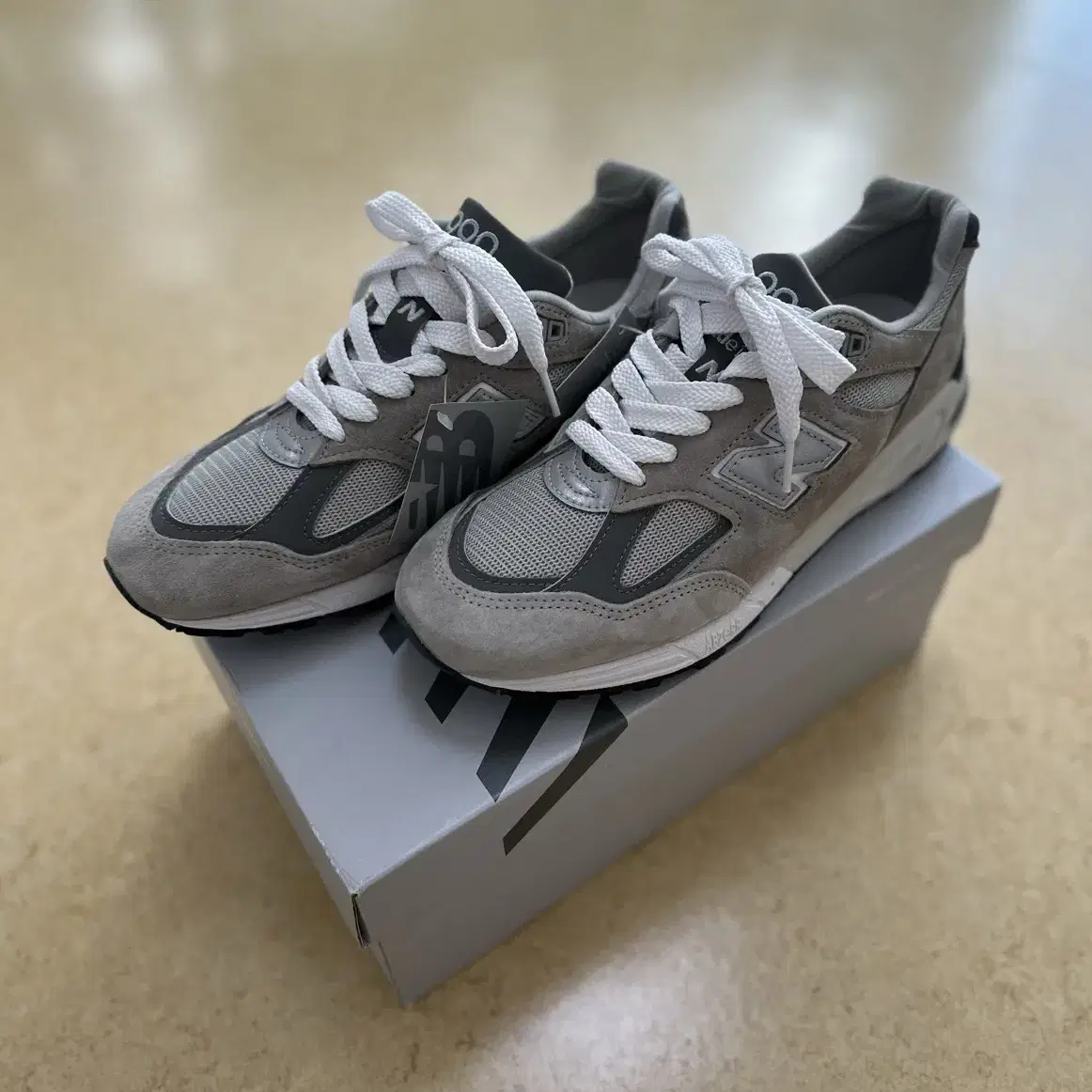 990v2 그레이 260