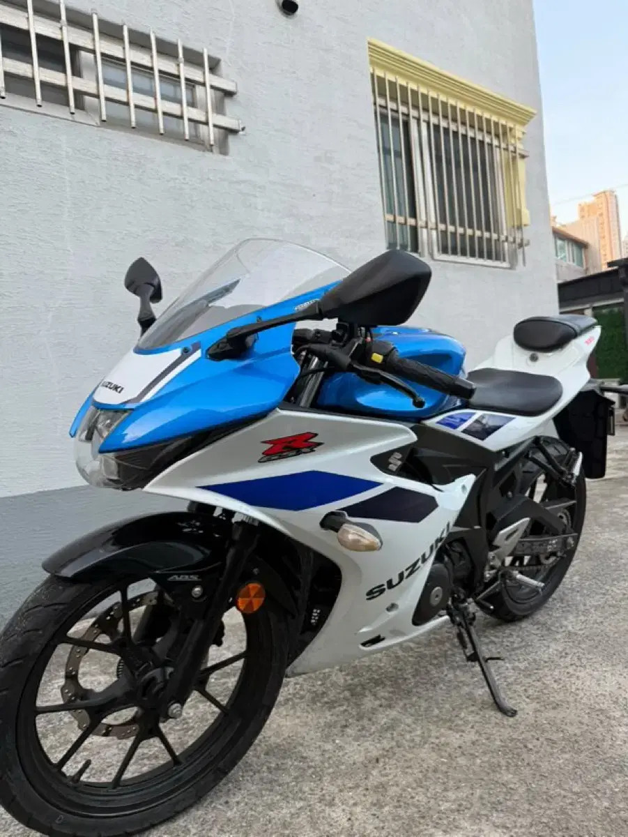 스즈키 gsx-r125 18년식