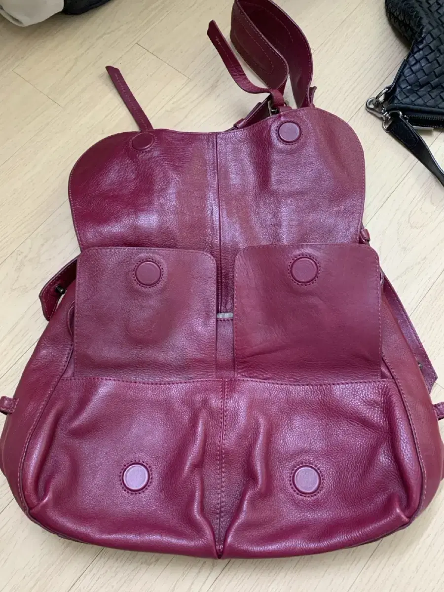 Radley London bag (burgundy color 100% leather)