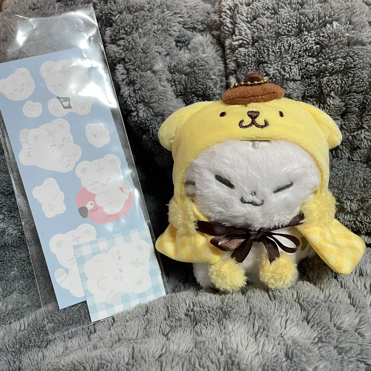 Hootchy + Pompompurin Cape + Sticker Set wts | seventeen hoshi Doll