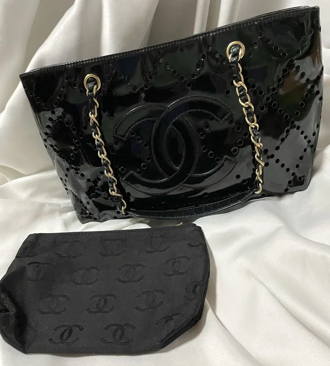 Chanel Black Patent Leather Tote Bag