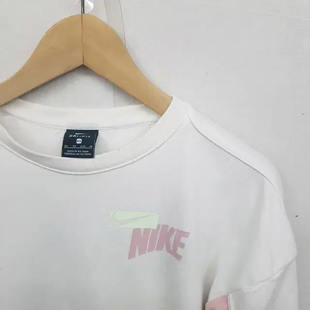 NIKE 나이키 맨투맨 티셔츠