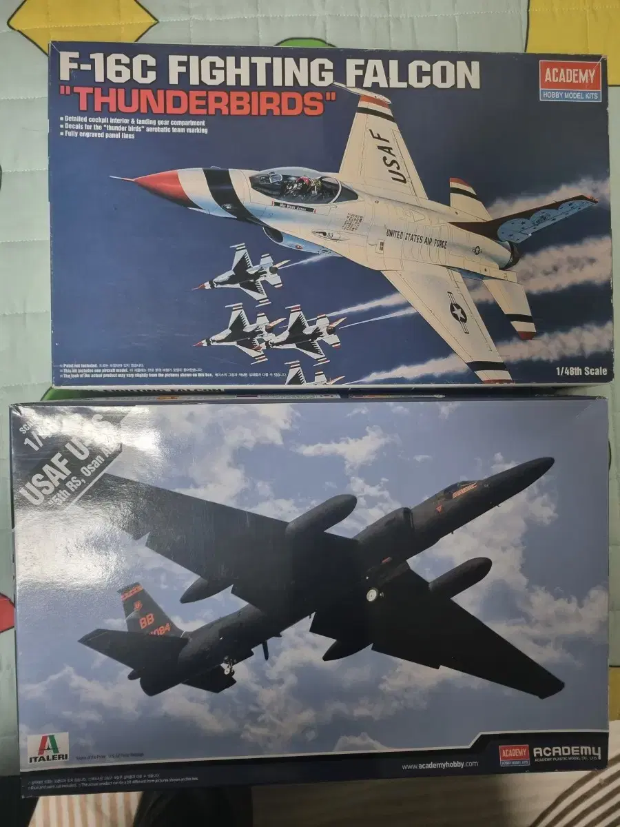 Academy U-2, F-16 Thunderbird 1/48 scale for sale