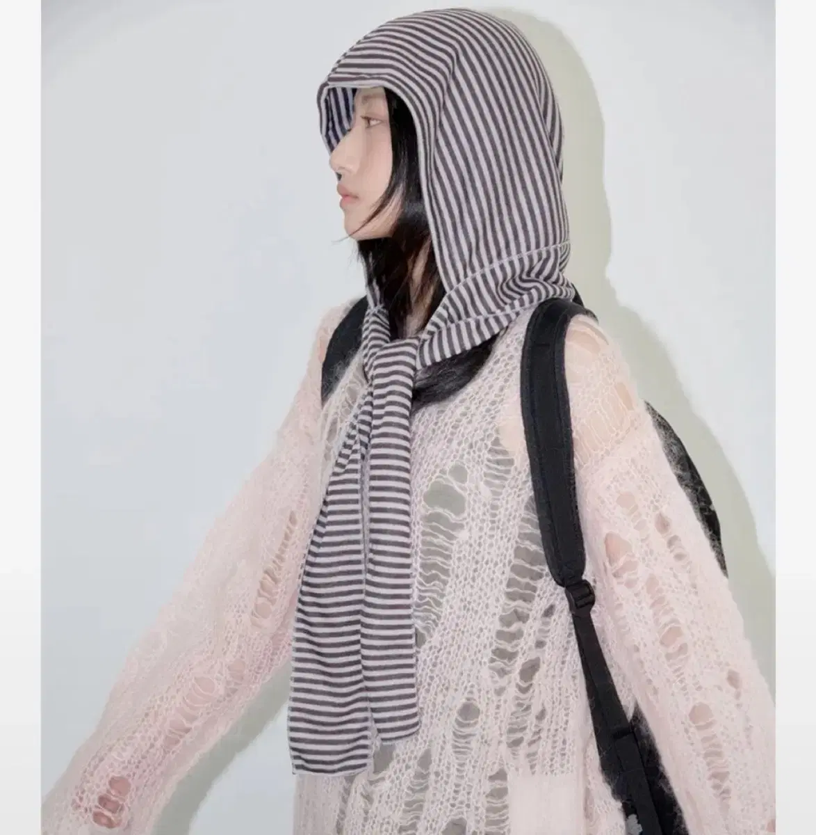 무음 스트라이프 후드 머플러 Stripe Hooded Muffler