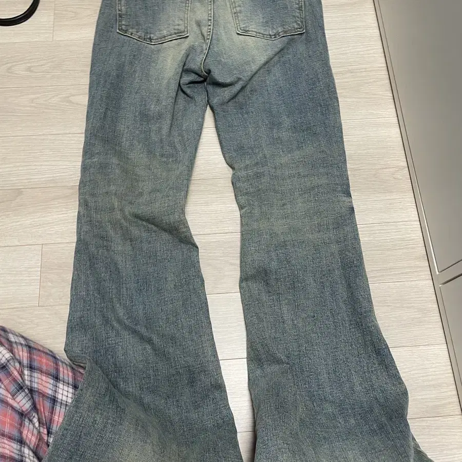 ootj 부츠컷 바지 시즈너블