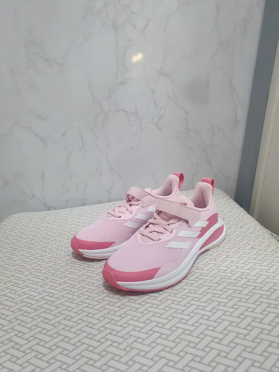 adidas Kids Pink 210